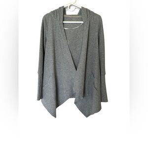 Colvin Klein Women's knitted hoodie size S